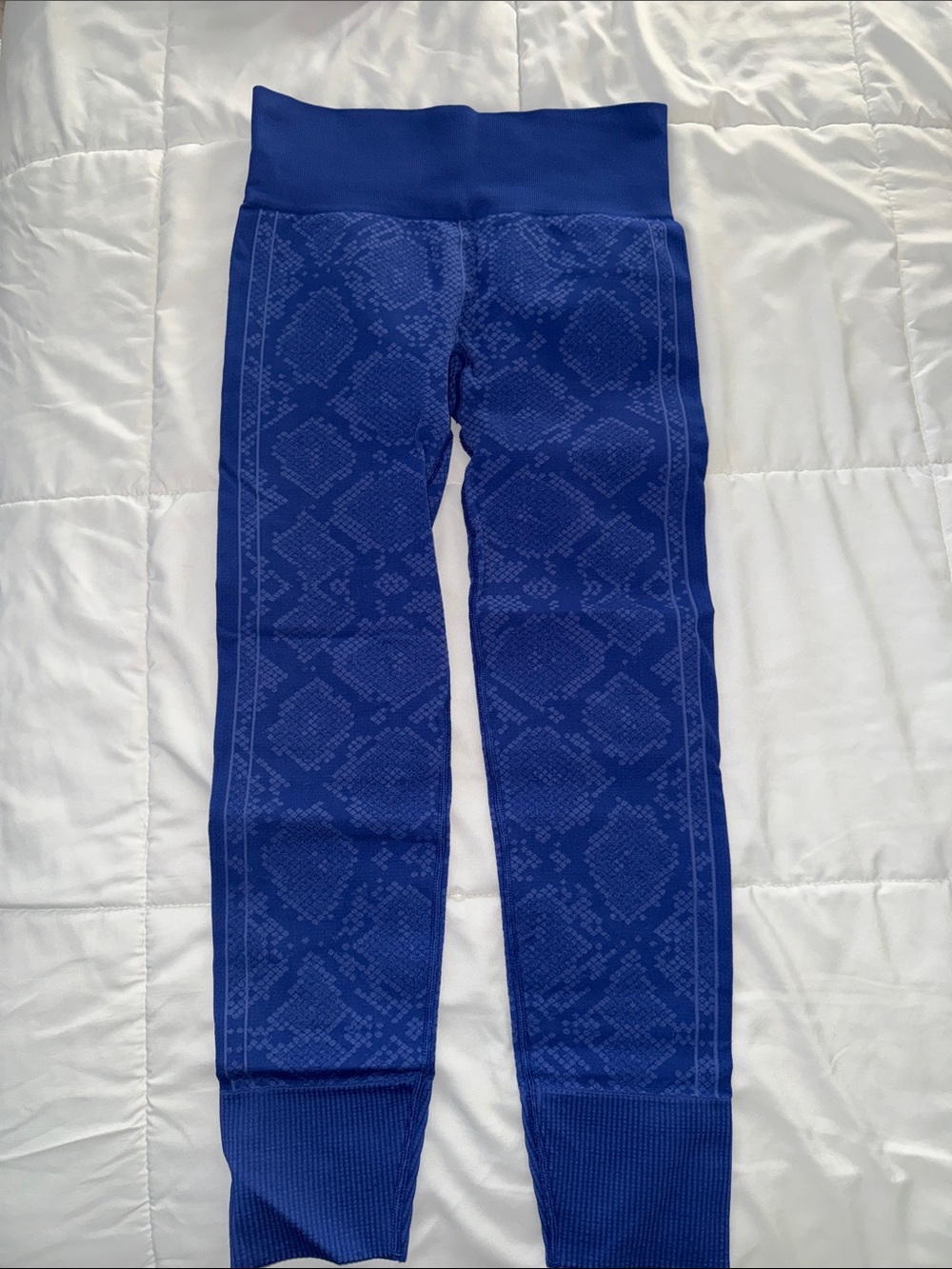 Lululemon Ebb to Street Pants